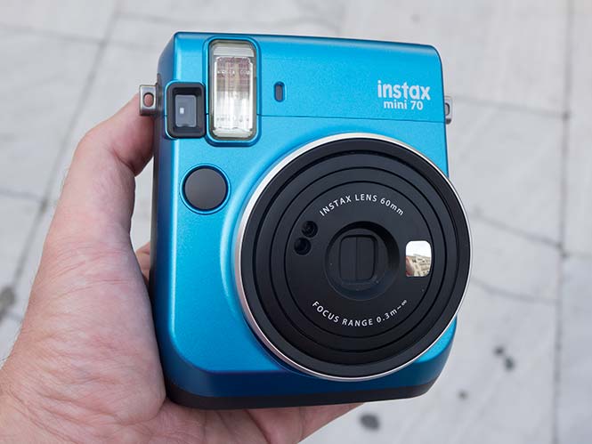 Fujifilm Instax mini 70, παρουσιάζουμε τη selfie Instax της Fujifilm (hands on)