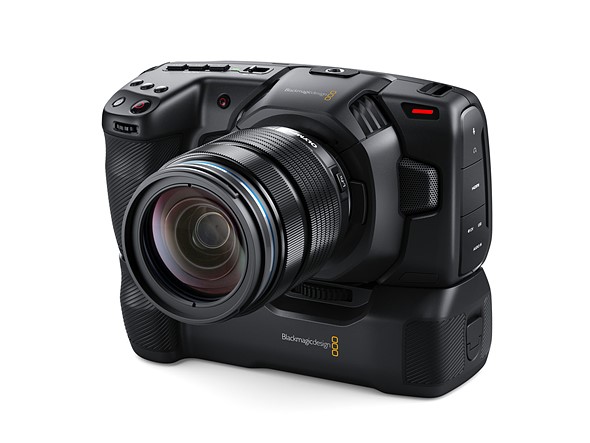 Η BlackMagic παρουσίασε battery grip για την Pocket Cinema Camera 4K