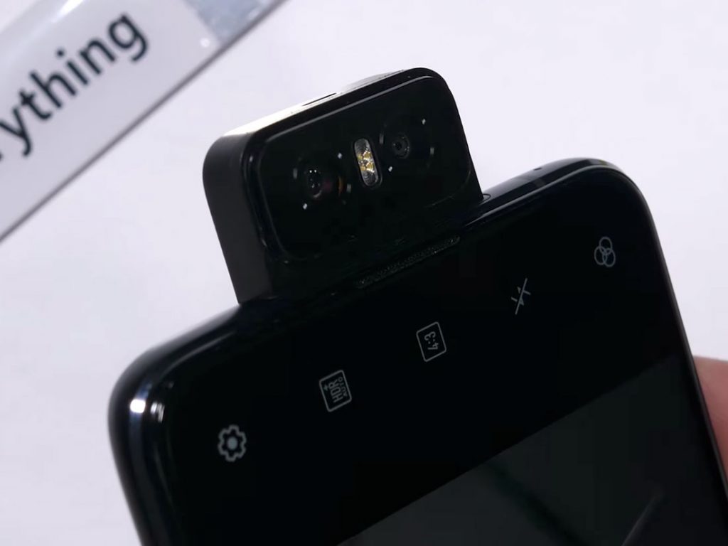 Asus ZenFone 6: Βασανιστήρια αποδεικνύουν ότι η Flip κάμερα αντέχει!